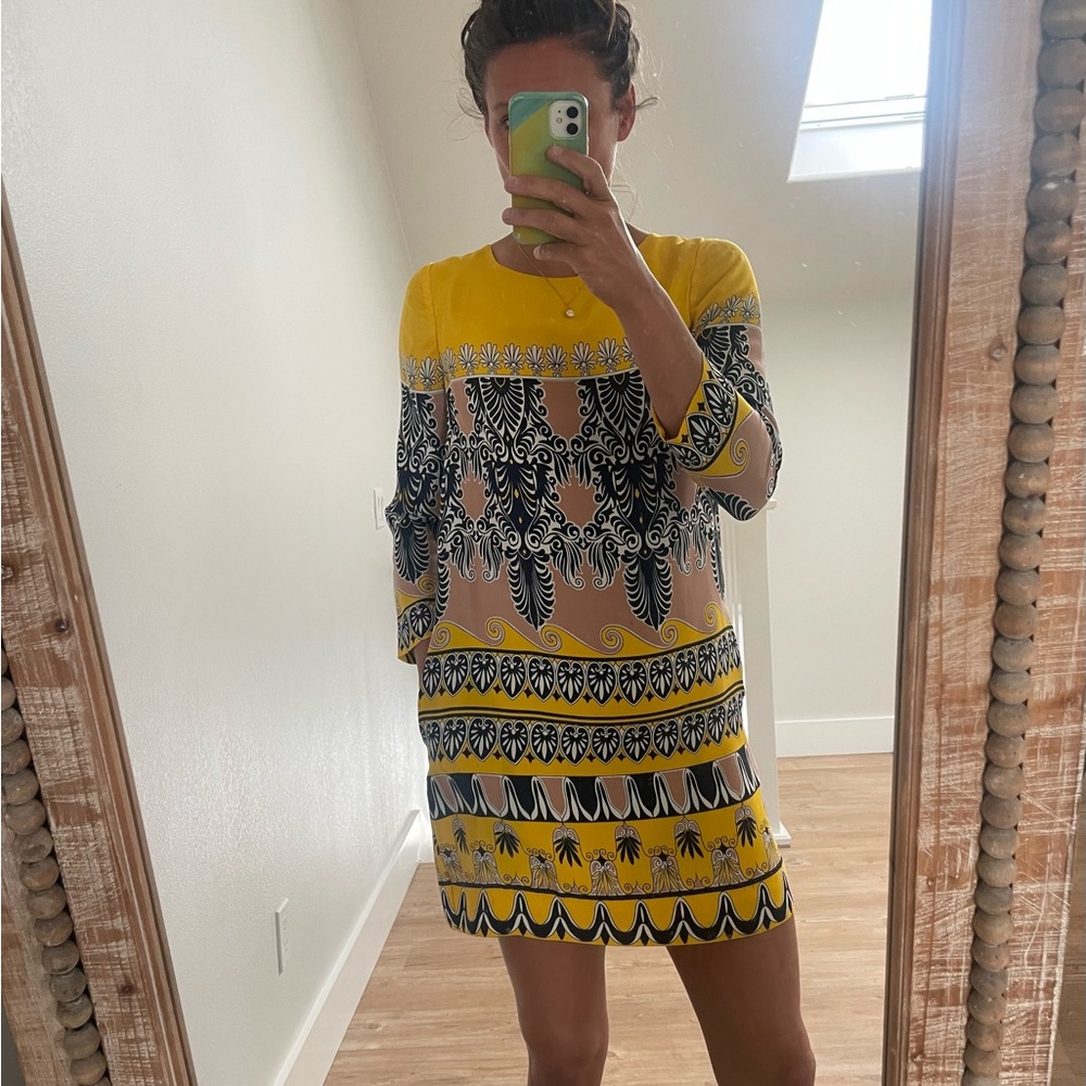 Vintage Scarf Dress with pockets sz small